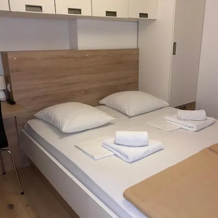 Carpe Diem Apartman Primosten